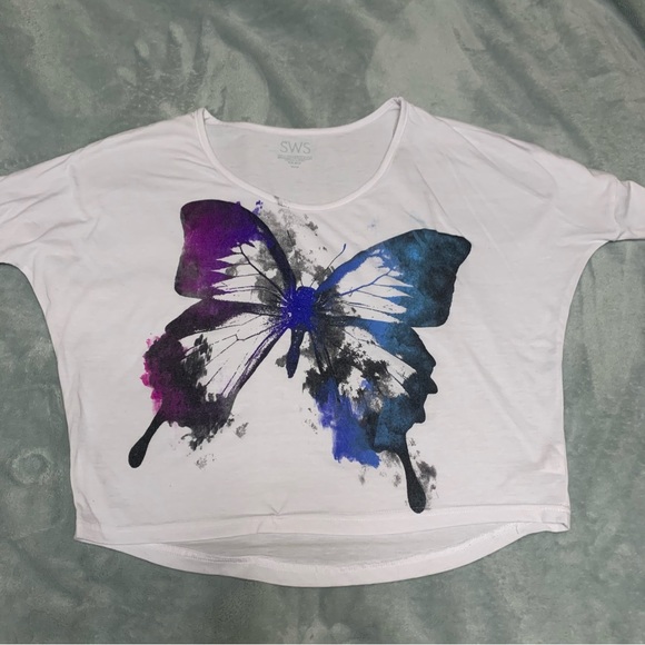 Size medium butterfly top - Picture 1 of 2